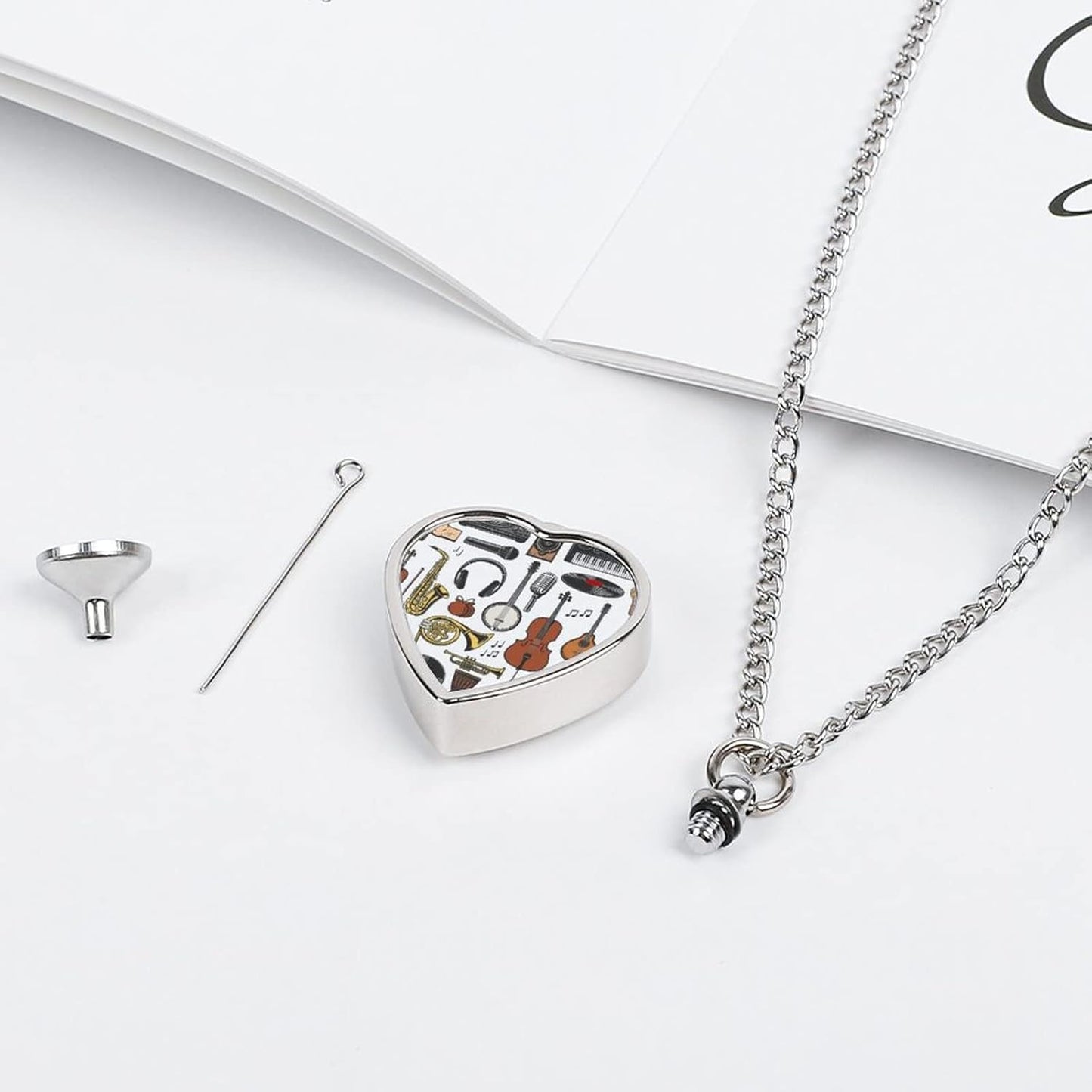 Oyihfvs Pet Urn Necklace Pendant Jewelry, Keepsake Memorial Necklace for Men Women Gift, Alloy Dog Necklace Keychain Tag