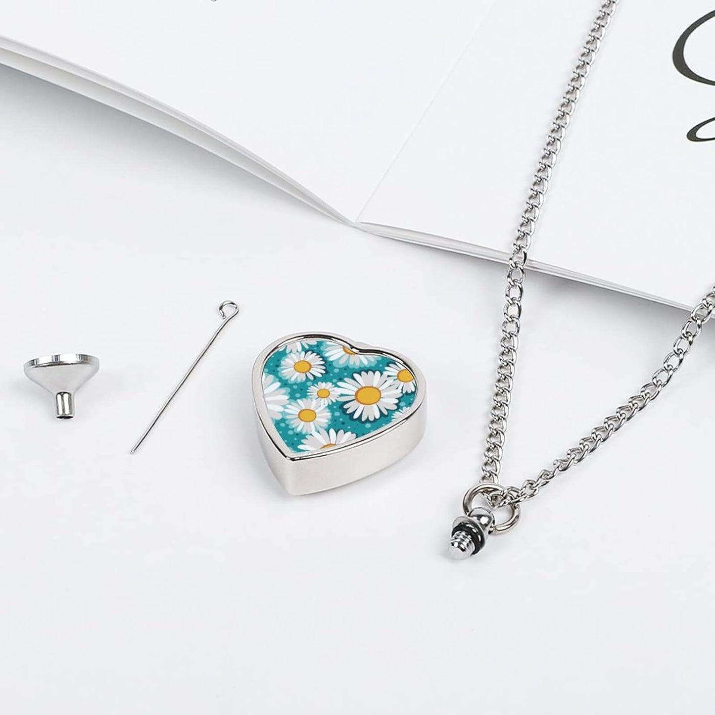 Oyihfvs Pet Urn Necklace Pendant Jewelry, Keepsake Memorial Necklace for Men Women Gift, Alloy Dog Necklace Keychain Tag