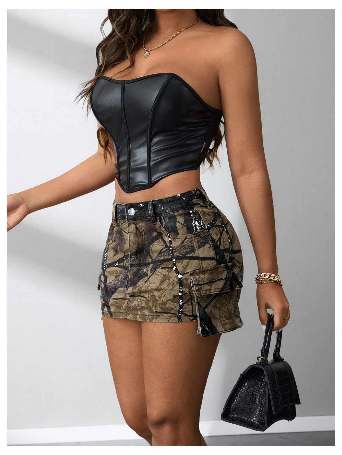 Floerns Women's Y2k Mini Skirt Low Waist Camouflage Street Bodycon Cargo Skirts