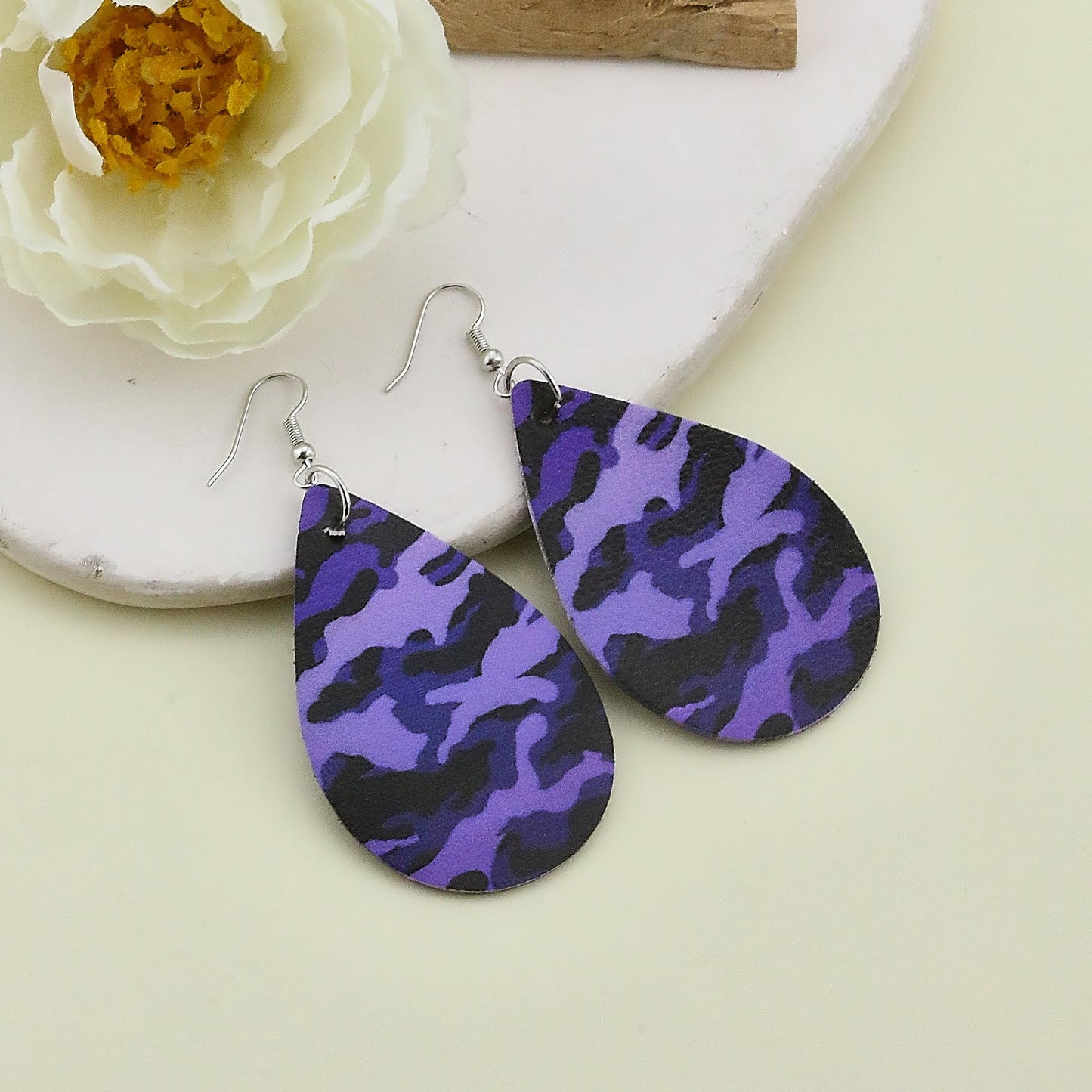 Camo Earrings for Women,Camouflage Leather Dangle Earrings Cool Lightweight Teardrop Green Camouflage Leather Drop Earrings